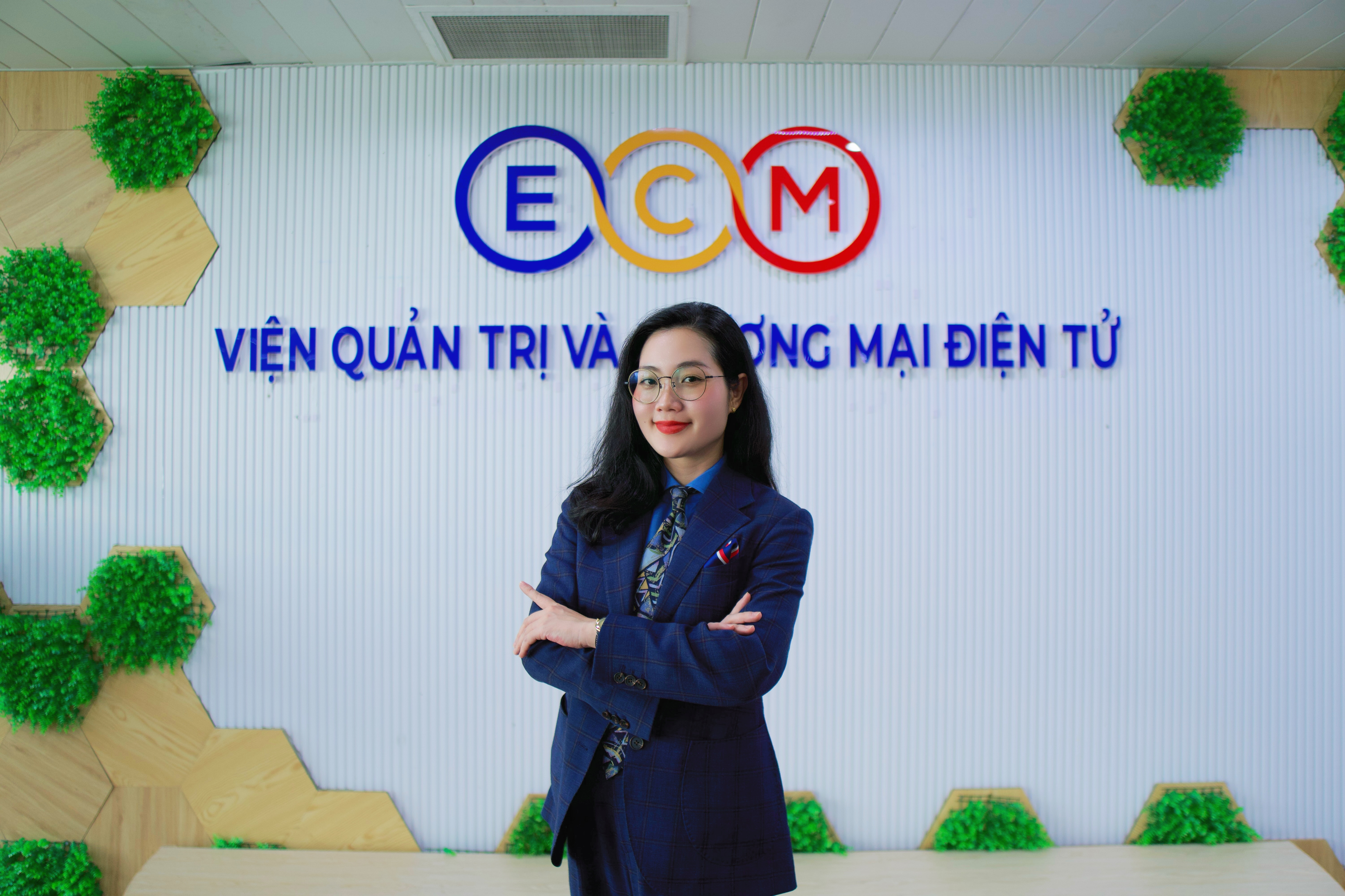 Giảng viên chương trình 21 ngày kiến tạo di sản số