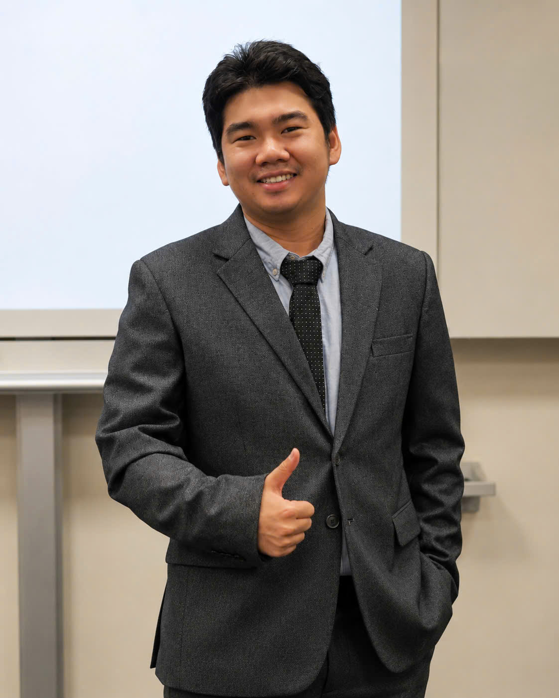 ThS. Ngô Đình Minh Quang - Giảng viên thực hành AI
